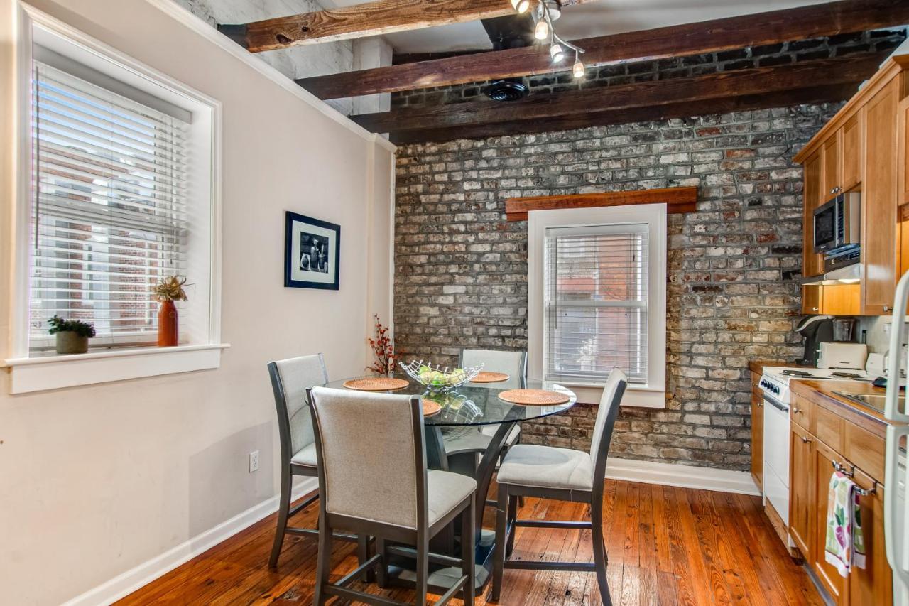 Historic City Market - Loft Off Broughton Too Savannah Exterior foto